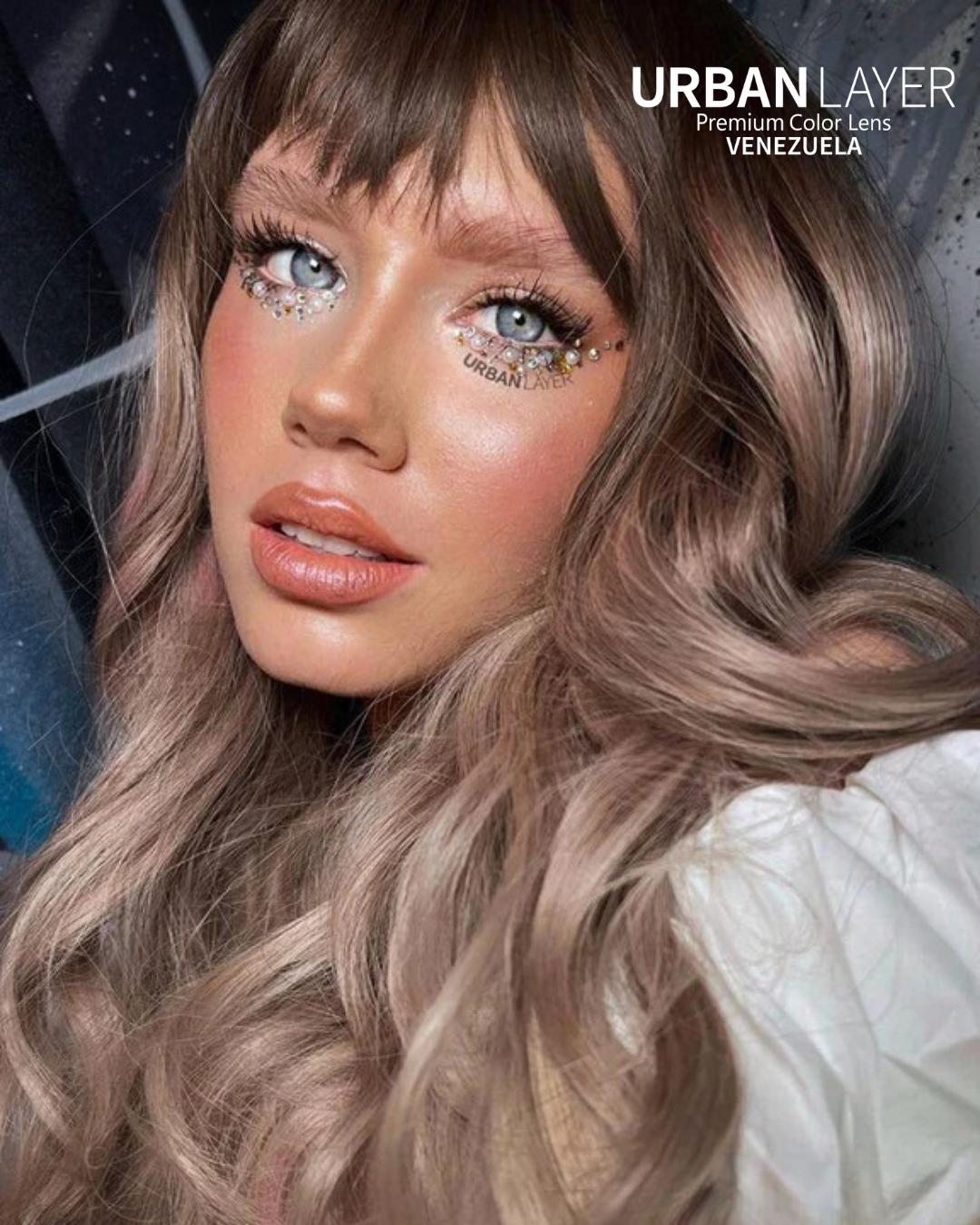 SIRI GRAY